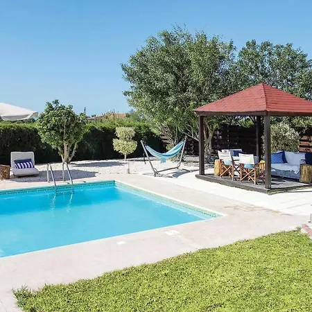 Villa Elena Coral Bay