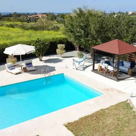 Elena Villa