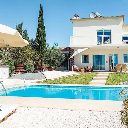 Villa Elena Coral Bay